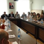 İnternet texnologiyaların, sosial servislərin tədris prosesində rolu mövzusunda Dəyirmi Masa keçirilib